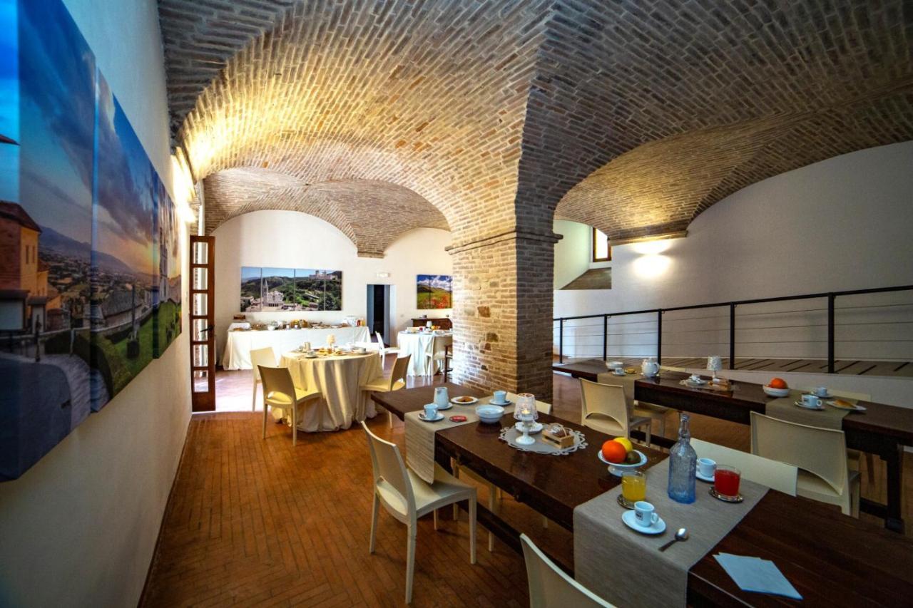 Il Monastero Di Bevagna Bed & Breakfast エクステリア 写真