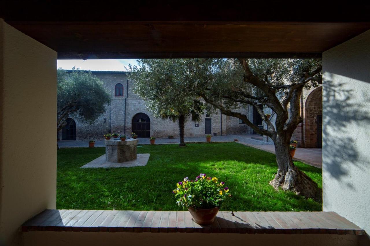 Il Monastero Di Bevagna Bed & Breakfast エクステリア 写真