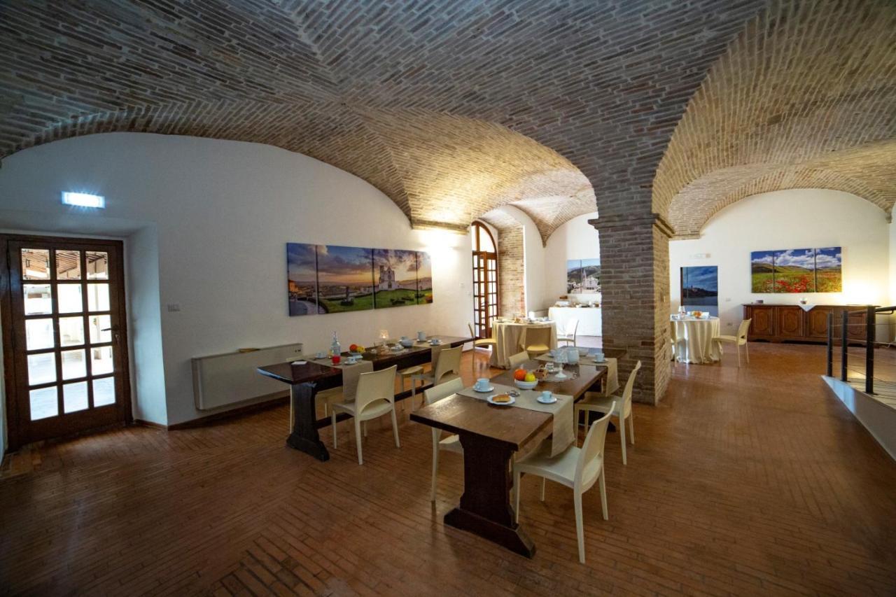 Il Monastero Di Bevagna Bed & Breakfast エクステリア 写真