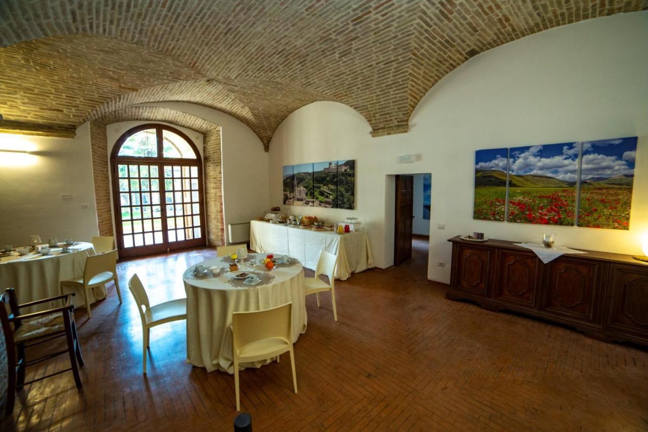 Il Monastero Di Bevagna Bed & Breakfast エクステリア 写真